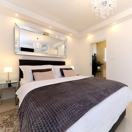 Kiko Luxury Accommodation ซาดาร์ ภายนอก รูปภาพ